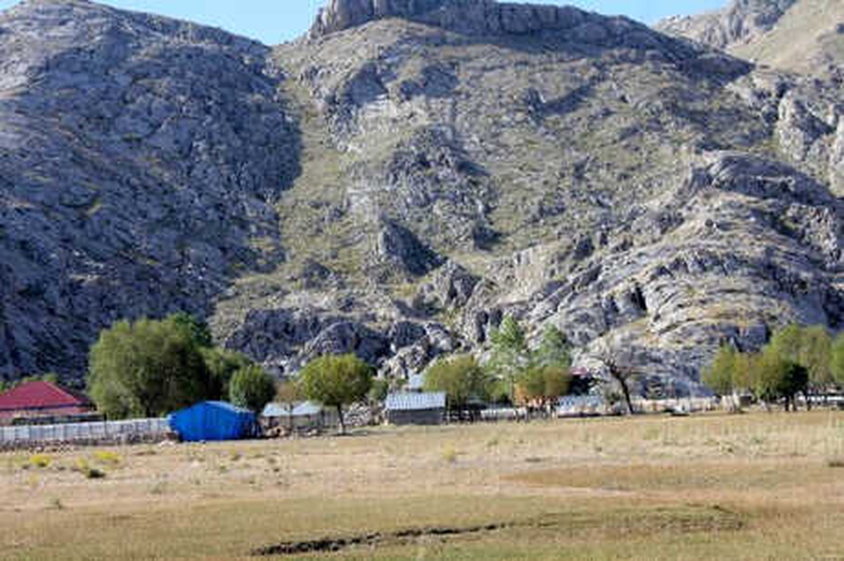Dağın Yamacında Atatürk Silüeti Oluştu