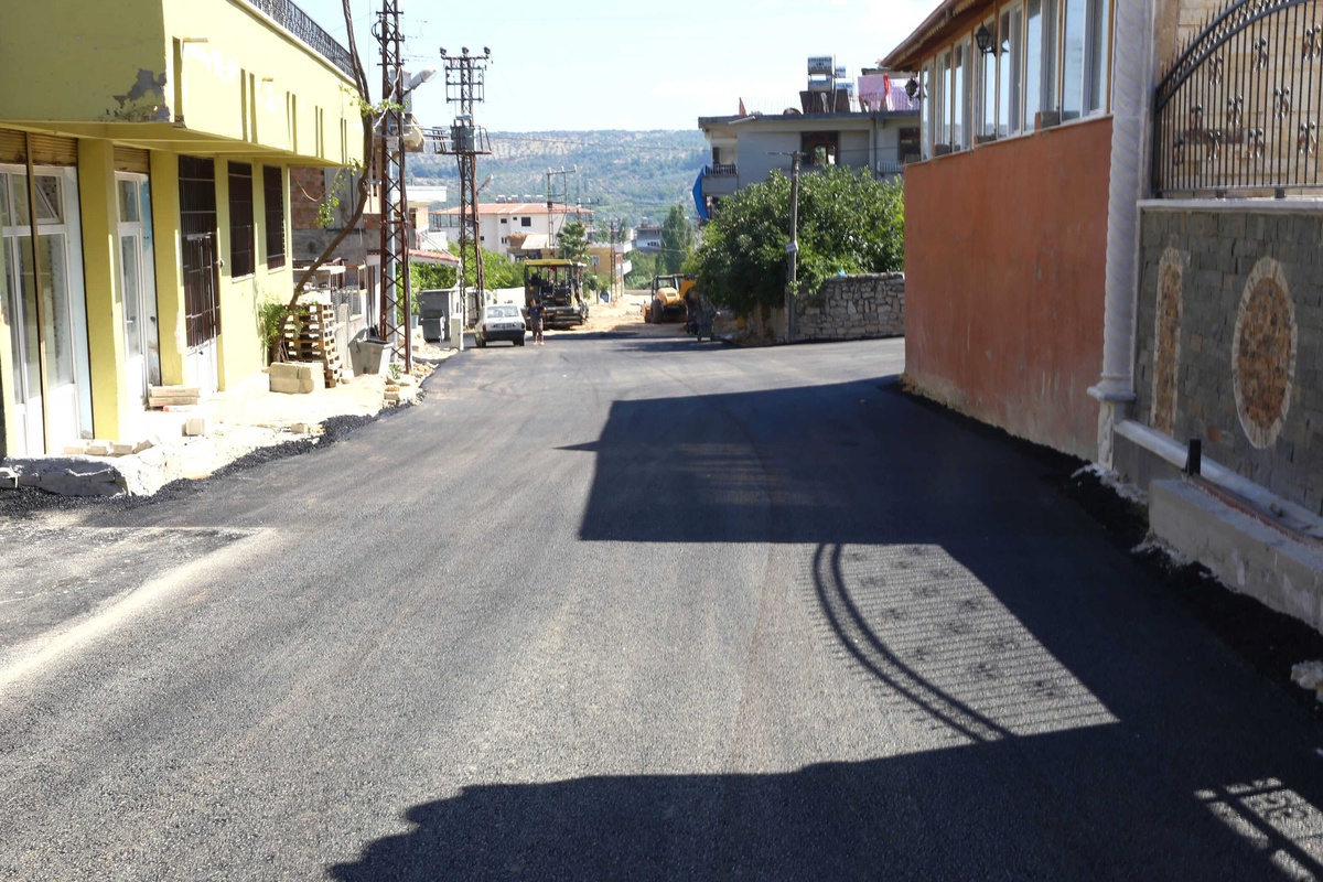 Dayanıklı Asfaltın Yeni Adresi Sarılar