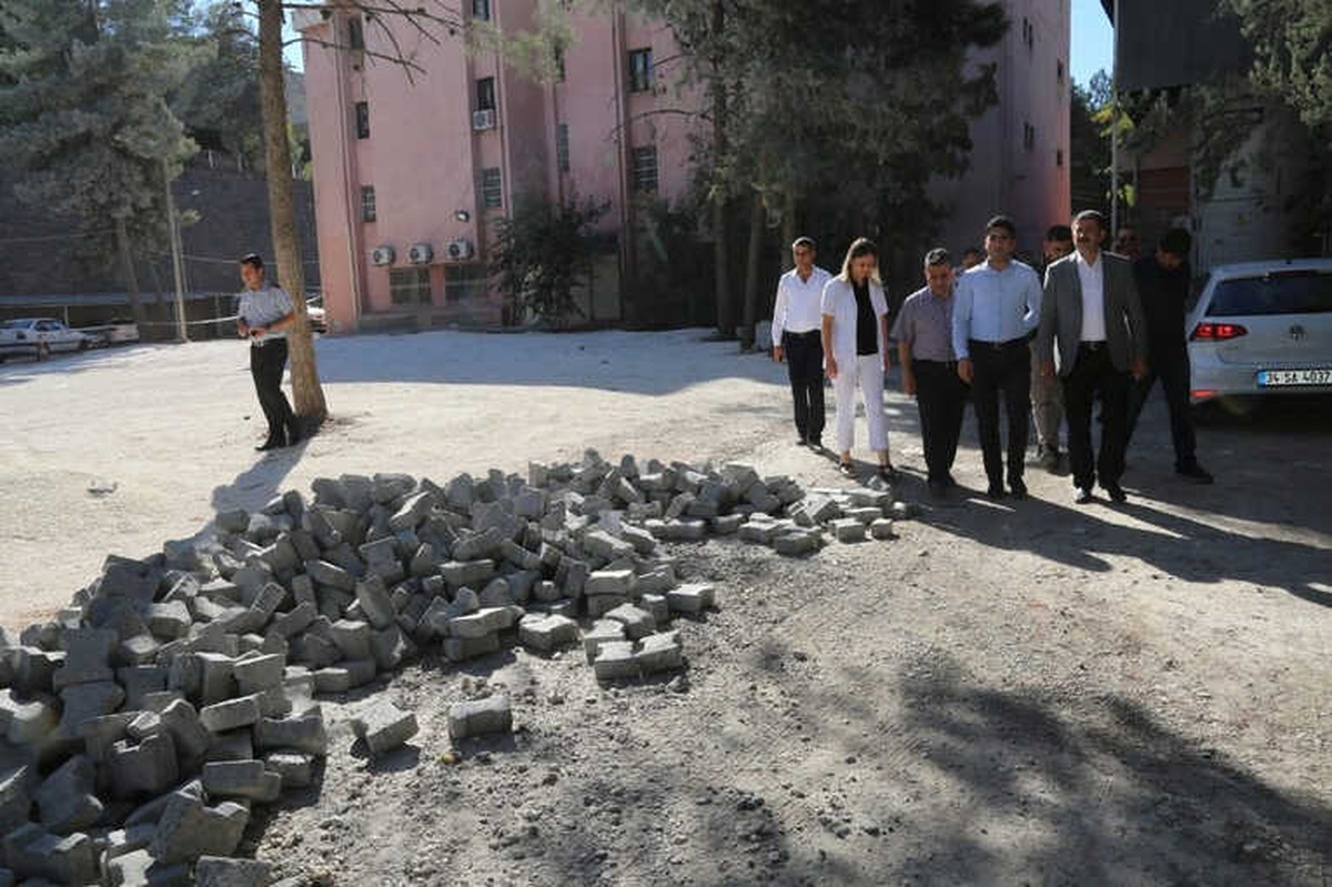 Ekinci Otopark Çalışmalarını İnceledi