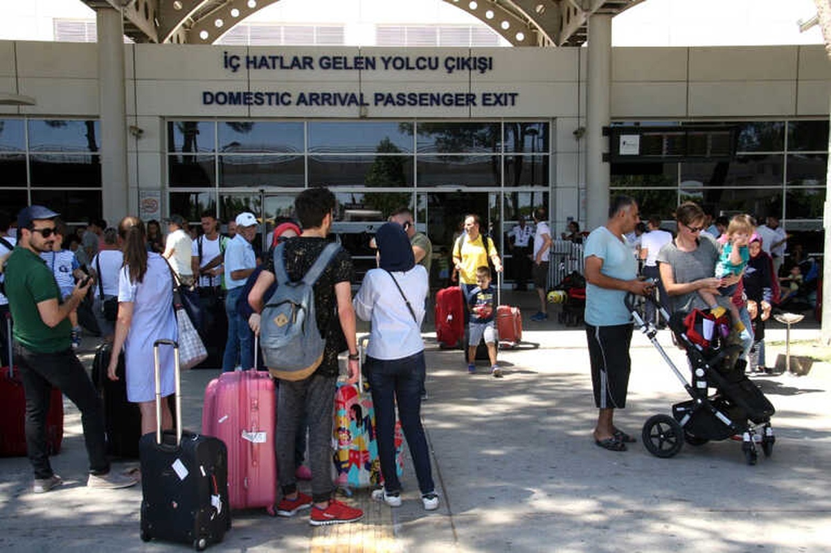 İstanbul\'a Gelen Turist Sayısı Yüzde 50 Arttı