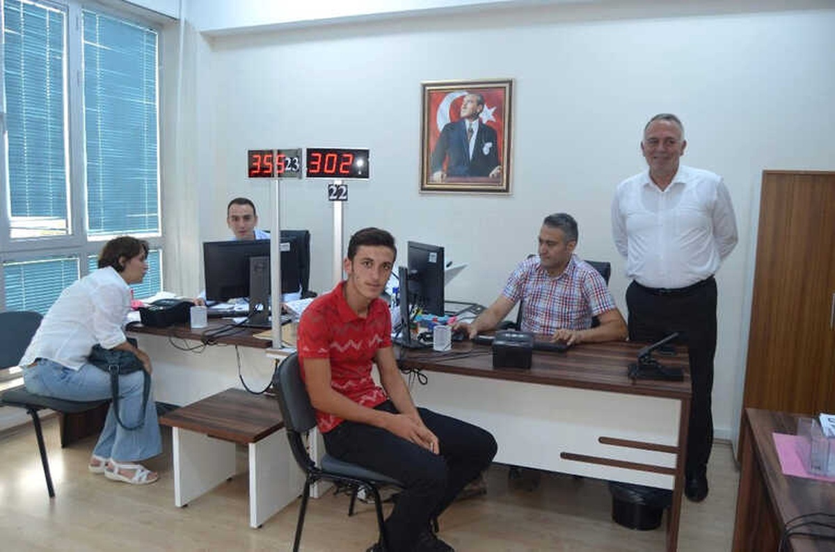 Ortahisar İlçe Nufus Müdürlüğü\'nce Bu Yılın Nisan Ayında Verilmeye Başlanan Sürücü Belgeleri Sayısı...