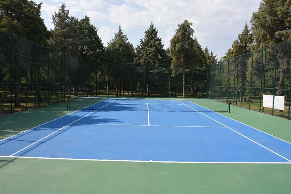Torbalı\'ya Uluslararası Standartlarda Tenis Kordu
