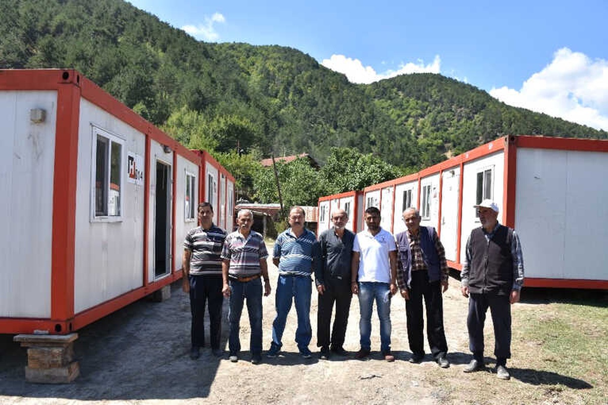 Türk Kızılayı Karabük Şubesi\'nden Yangınzedelere Yardım