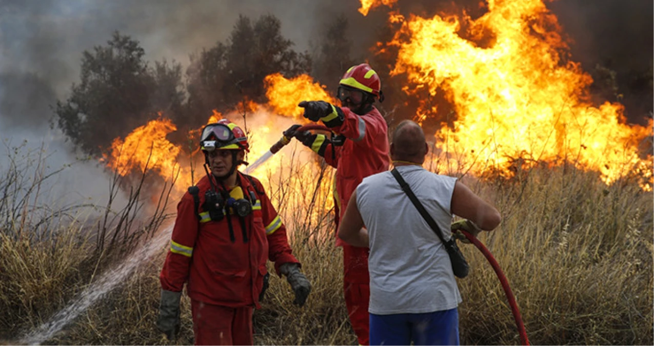 Türkiye\'nin Orman Yangını İçin Yaptığı Yardım Teklifine Yunanistan\'dan Ret: Zaten Yağmur Yağacak