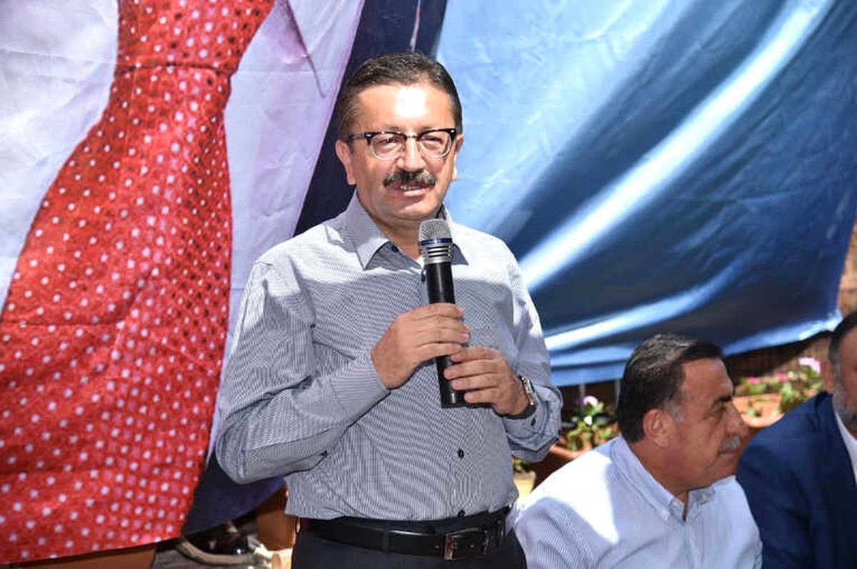 AK Parti Ankara İl Yerel Yönetimler Toplantısı Altınköy\'de Yapıldı