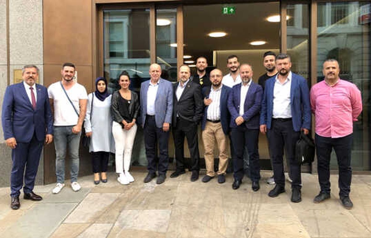 Bursalı Tekstilciler Londra\'da