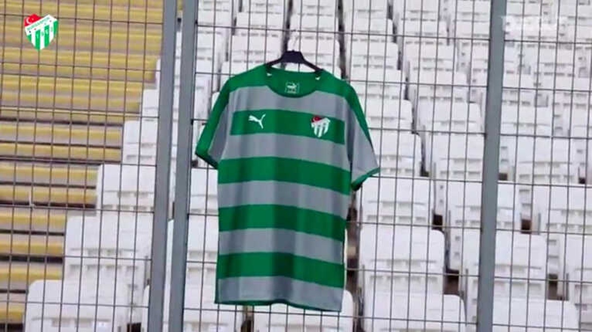 Bursaspor Yeni Sezon Formalarını Tanıttı