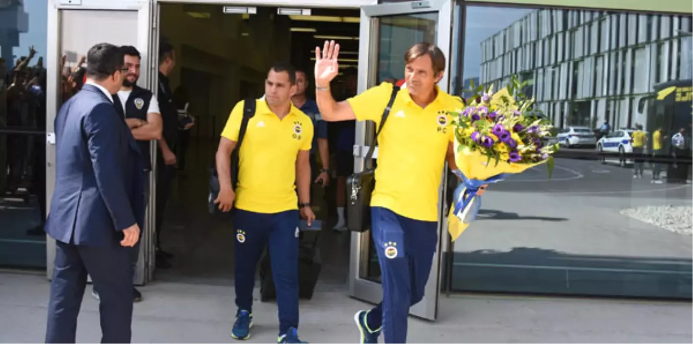 Fenerbahçe İzmir\'e Geldi