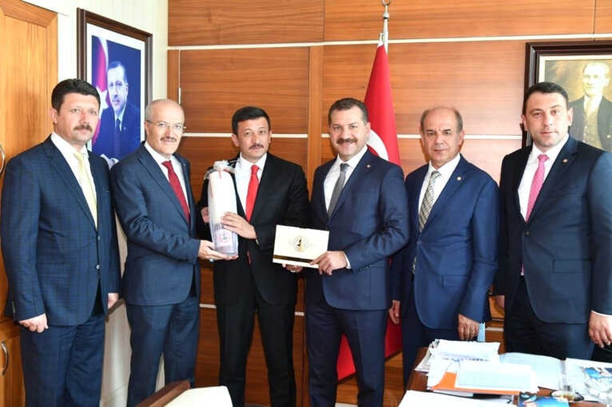 Kurtdere Güreşleri\'ne Davetler Sürüyor