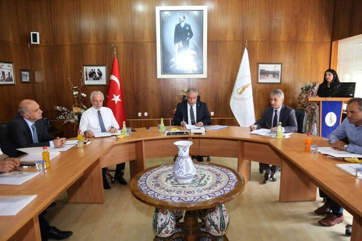 Kütahya\'da 17 Bin 472 Kişi İşsiz