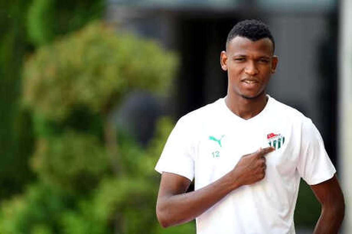 Nijeryalı Futbolcu Abdullahi Shehu: "Bursaspor\'da Mutluyum"