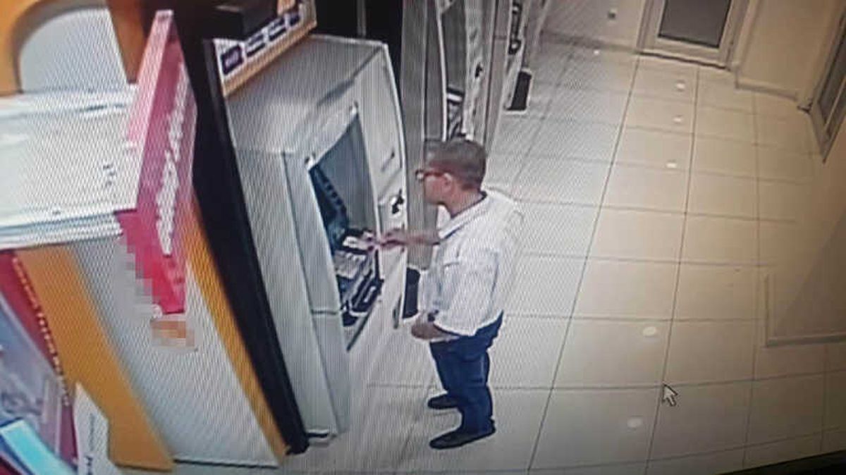 Önce Para Çekip Sonra Atm\'yi Soyunca Yakayı Ele Verdi
