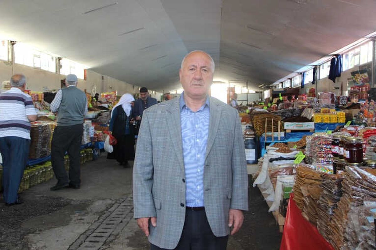 Seyyar Satıcılardan Başkan Sekmen\'e Teşekkür