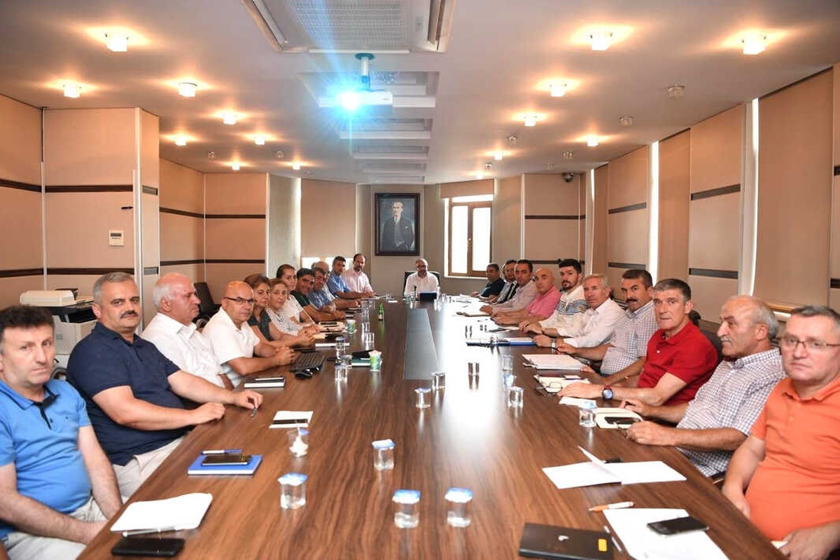 Üzülmez Başkanlığında Yatırım Toplantısı