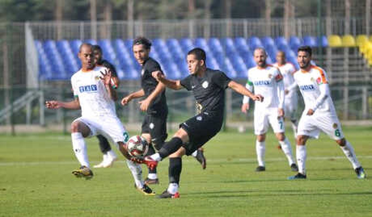 Aytemiz Alanyaspor, Hazırlık Maçında Osmanlıspor\'a 2-1 Yenildi
