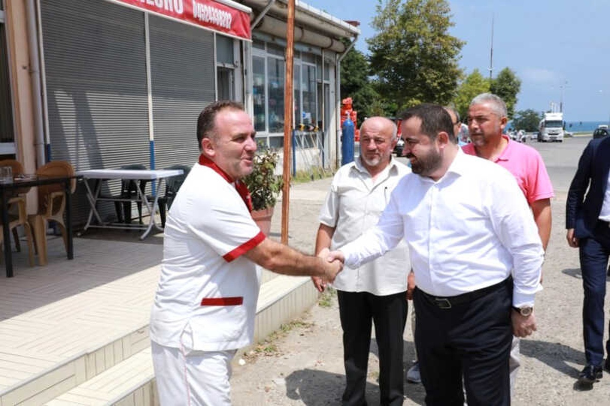 Başkan Aktepe, Büyük Sanayi Sitesinde İncelemelerde Bulundu