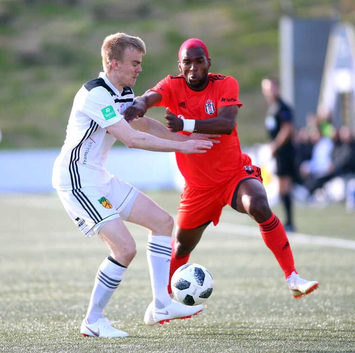 Beşiktaş İlk Yarı 2-0 Galip