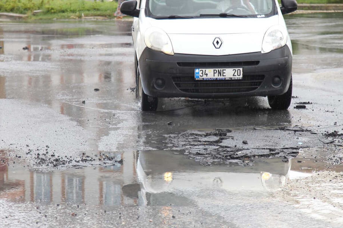 Çerkezköy\'de Sağanak