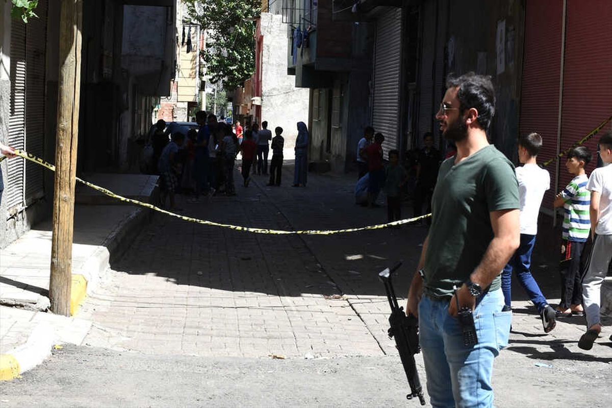 Diyarbakır\'da Cinayet: 1 Ölü