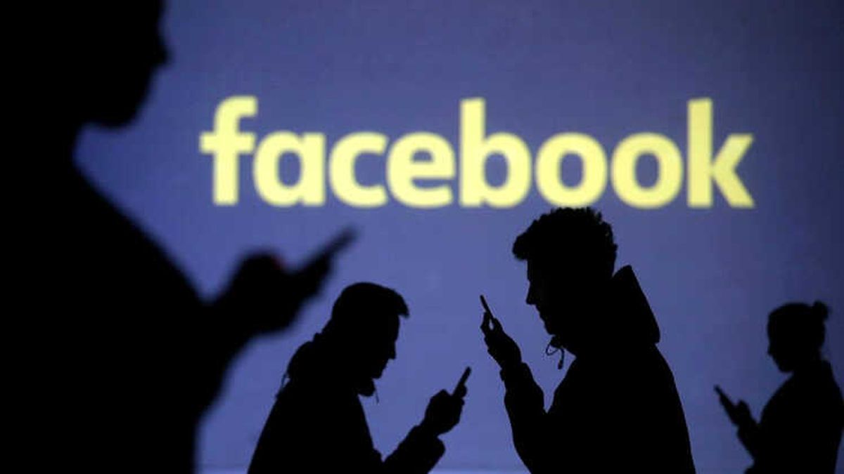 Facebook Hisseleri Yüzde 20\'den Fazla Değer Kaybetti