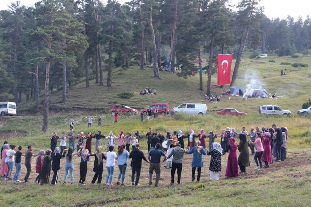 Güllüce Köylüleri Carmek Yaylası\'nda Buluştular