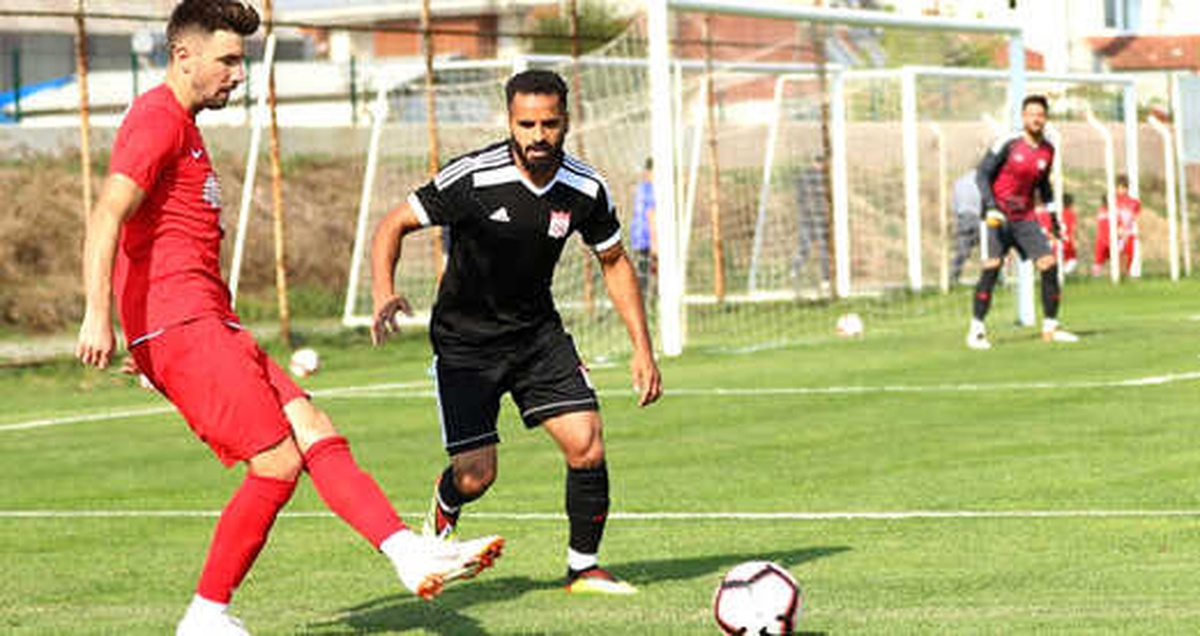 Hazırlık Maçında Sivasspor ile Eskişehirspor Yenişemedi: 2-2