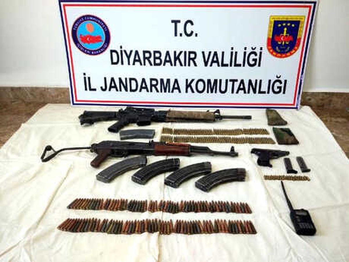 Kulp\'ta 2 Terörist Öldürüldü