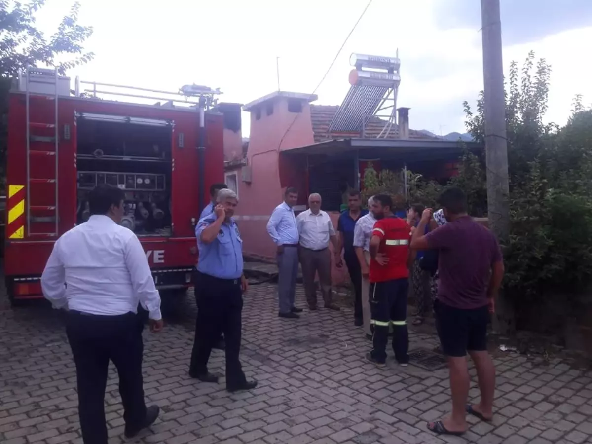 Önce Yıldırım Düştü Sonra Yangın Çıktı