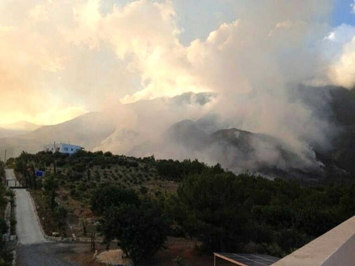 Orman Yangınında Soğutma Çalışmaları Sürüyor