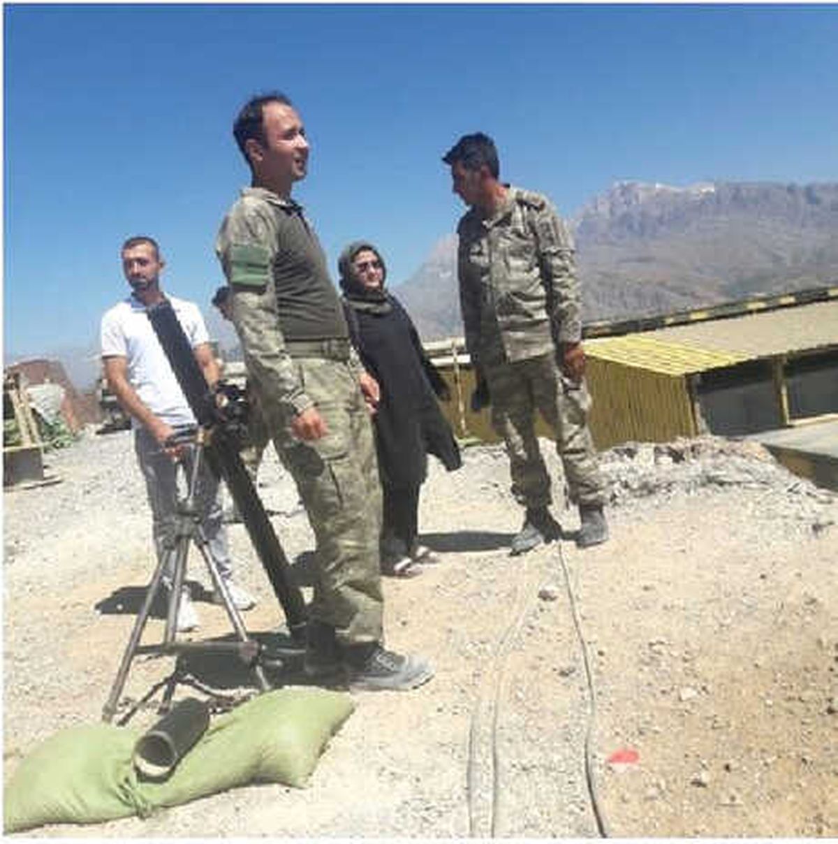 Şehit Aileleri, Çocuklarının Görev Yaptığı Üs Bölgesini Ziyaret Etti