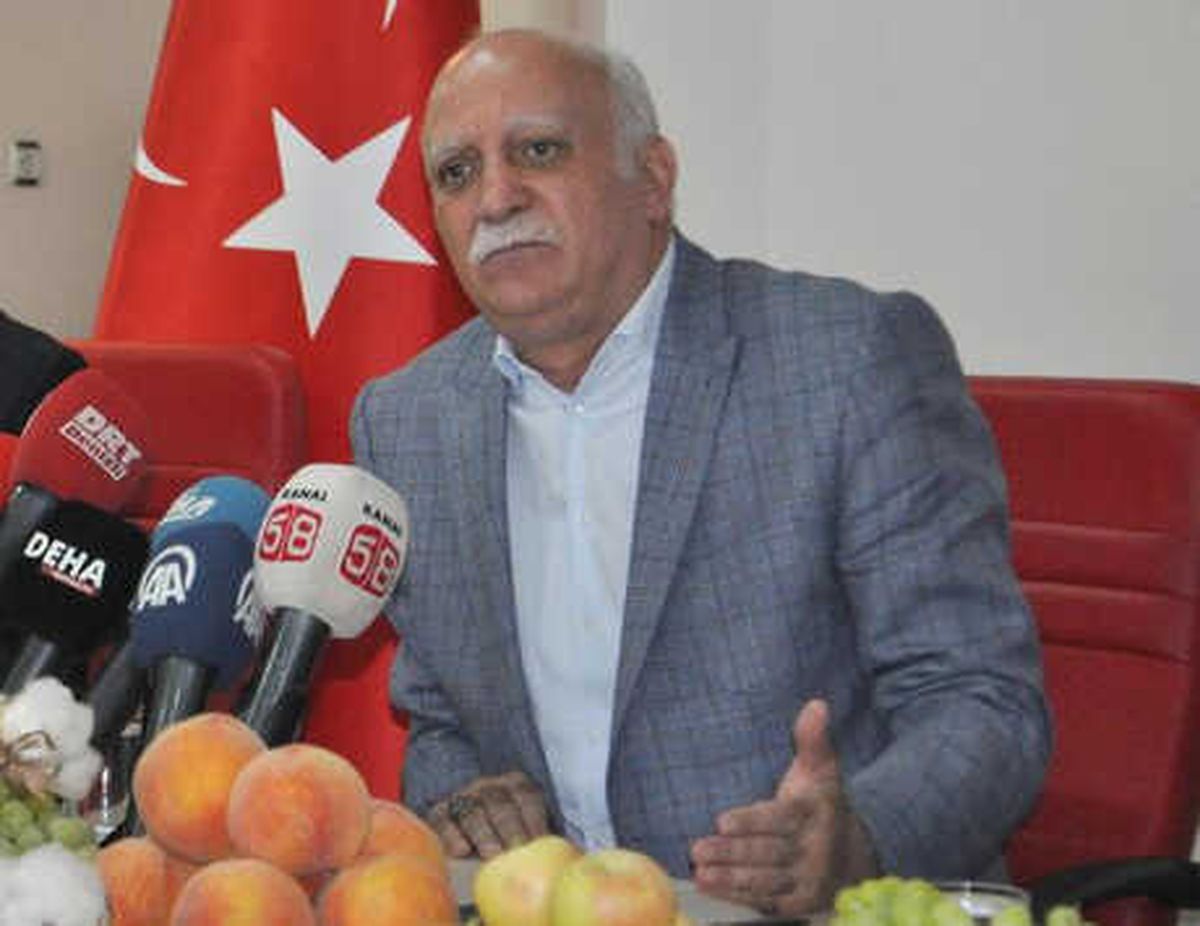 Şemsi Bayraktar\'dan Süt Konseyi\'ne Çağrı: Süt Fiyatını 2 Lira Yapın