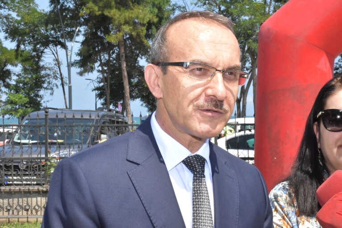 Vali Yavuz: "Kontrolsüz Alanlarda Denize Girenler Hakkında da Yasal İşlem Gerçekleştireceğiz"
