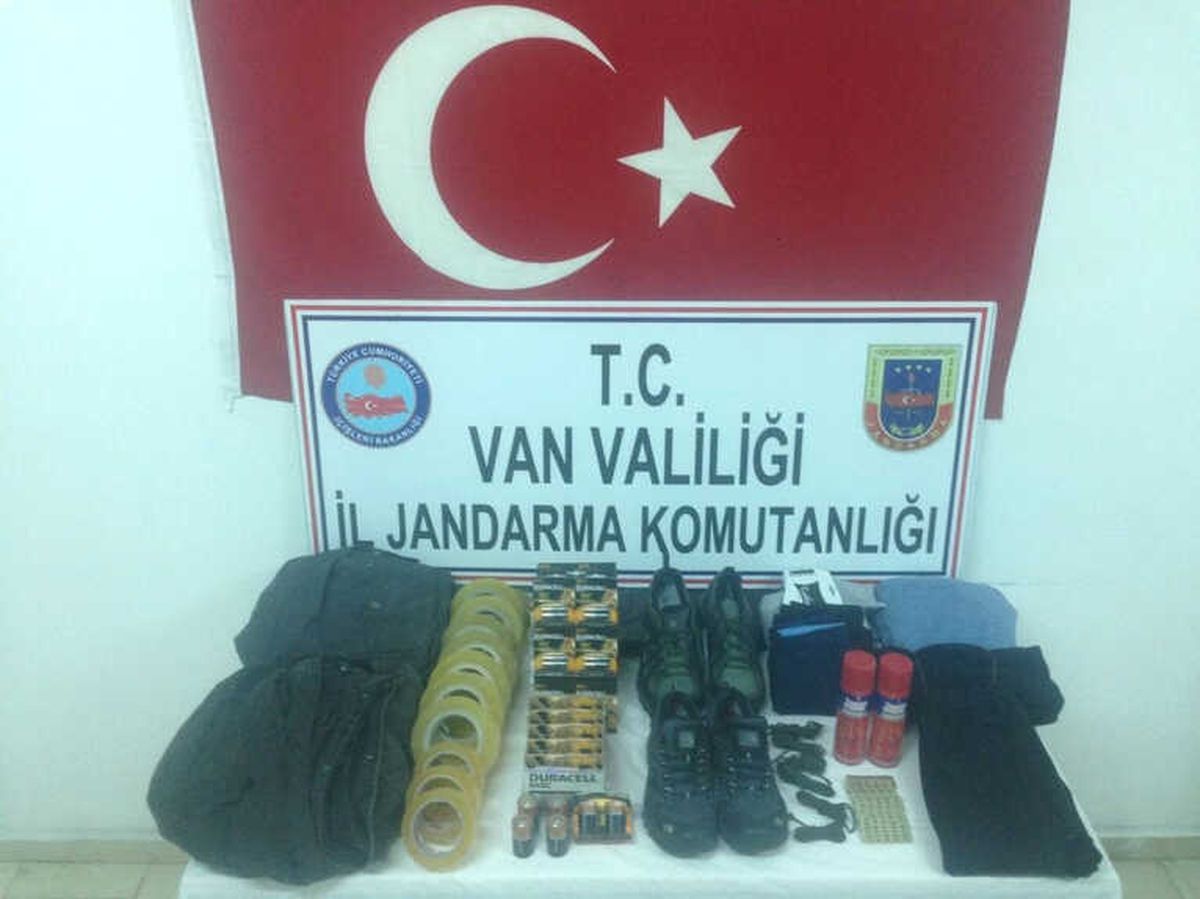Van\'da Terör Eylemlerinde Kullanılacak Malzemeler Ele Geçirildi