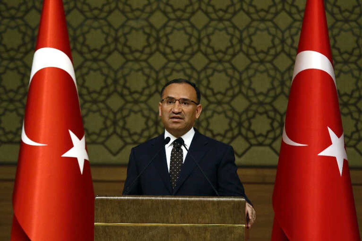 ABD Yönetimi Herkesi Sersem Görmekten Vazgeçmeli"