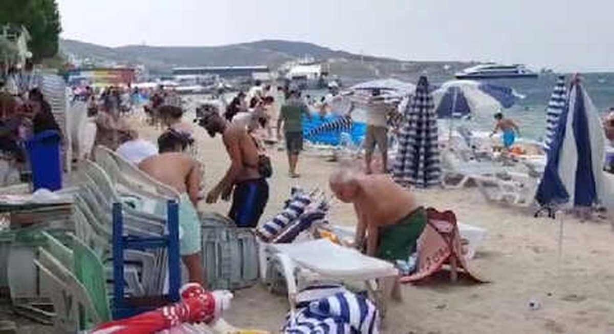 Avşa\'da Rüzgar Tatilcilere Zor Anlar Yaşattı