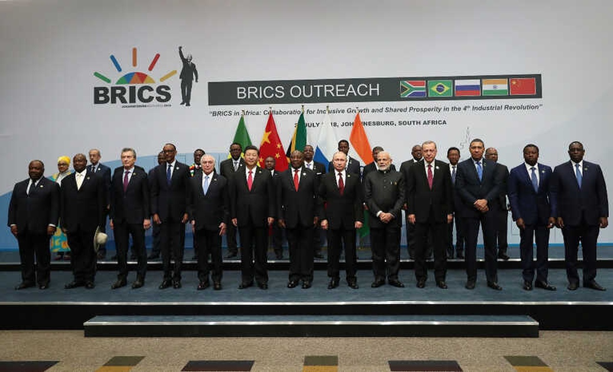 Erdoğan Brıcs Zirvesi\'nde Aile Fotoğrafına Katıldı