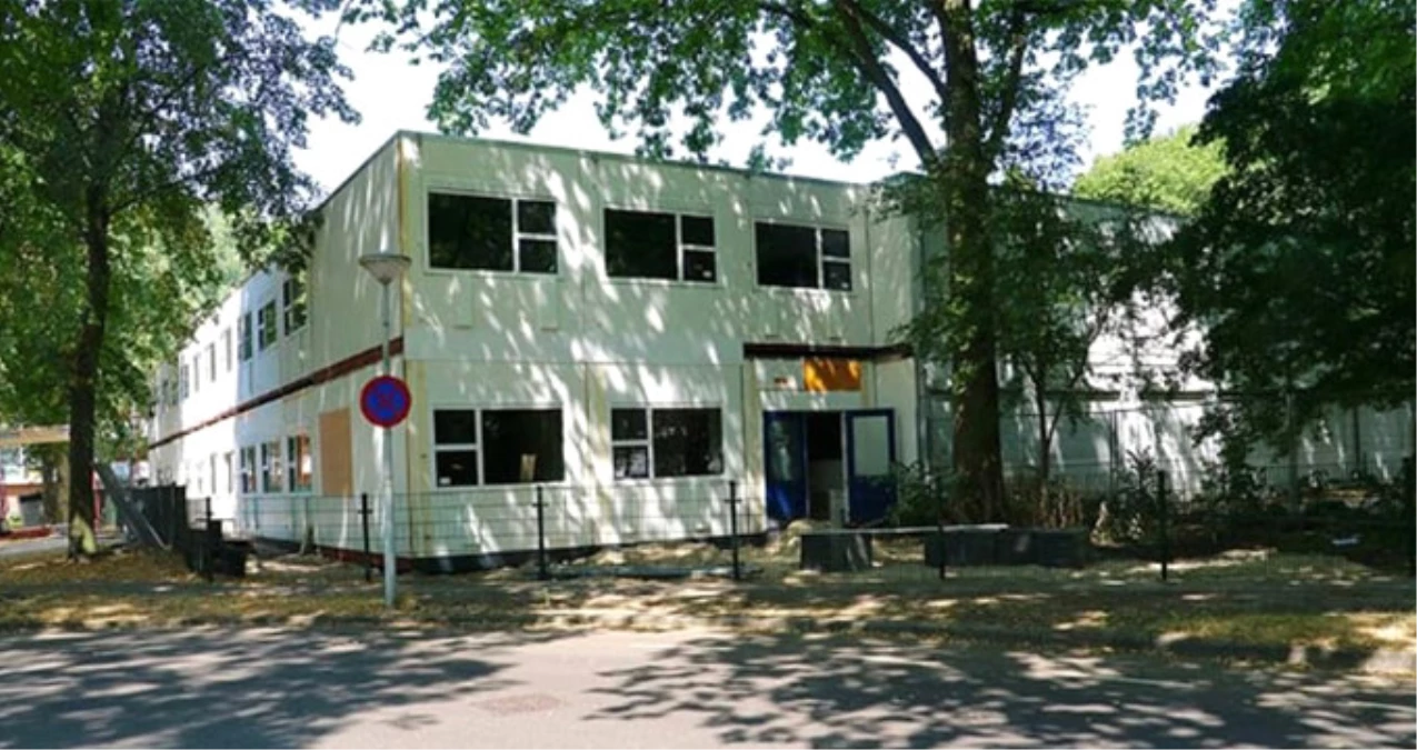 Hollanda\'da FETÖ Okulunu Belediye Ayakta Tutuyor