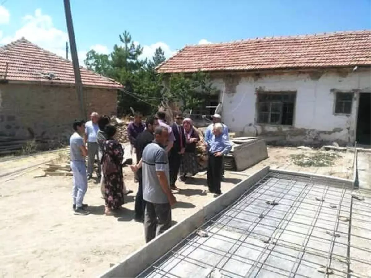 Kaman Kaymakamlığından İhtiyaç Sahibi Aileye Ev