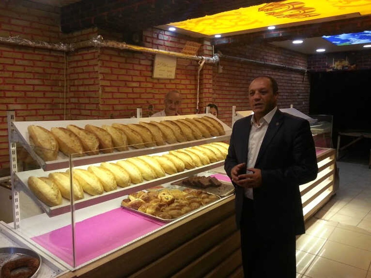 Karataş\'tan "Askıda Ekmek" Kampanyasına Destek
