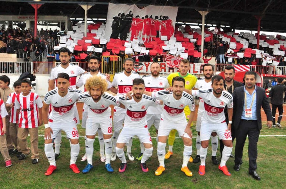 Petrolspor\'da 13.Transfer Burak Sarı...