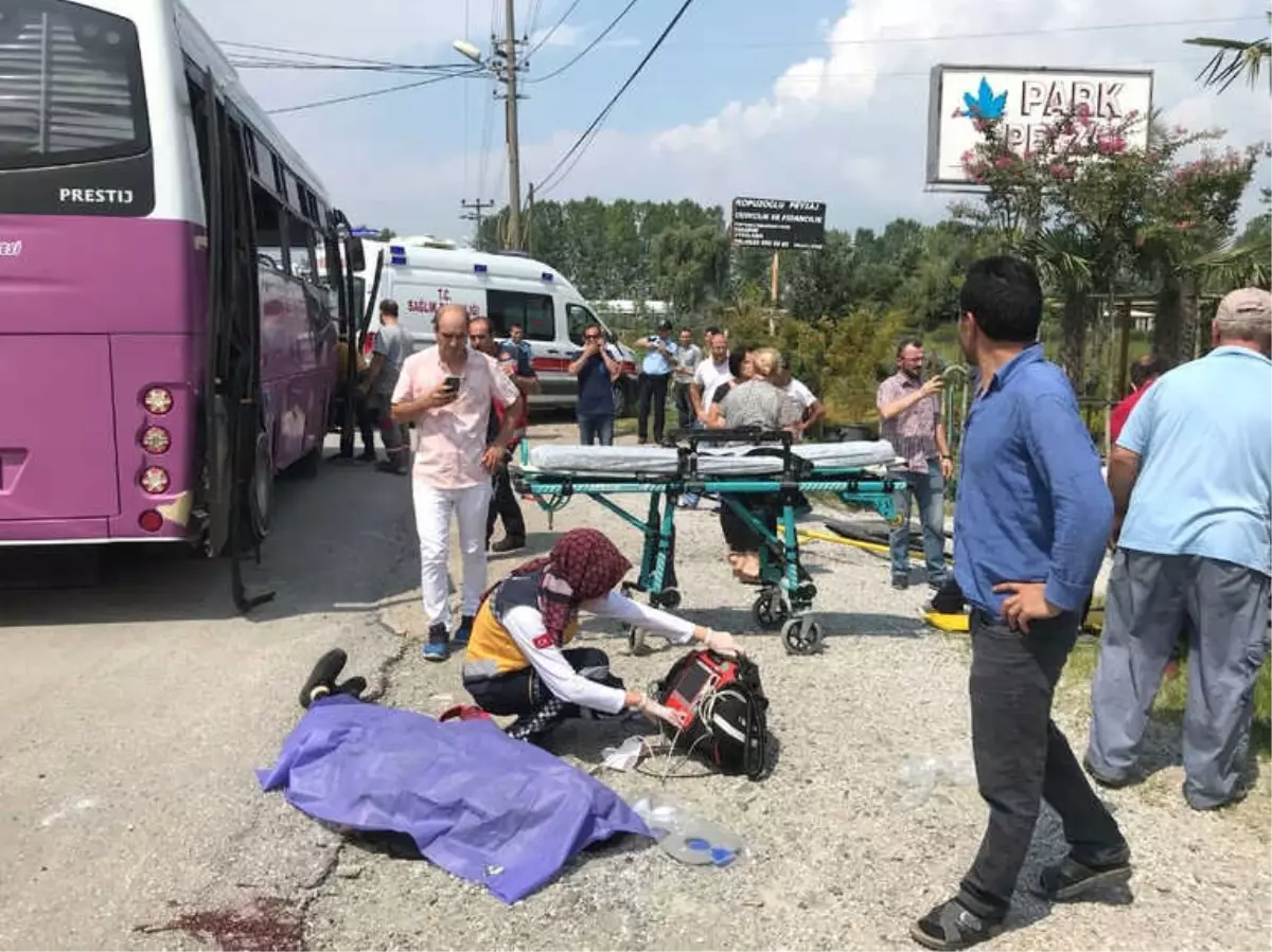 Tır Halk Otobüsü ile Çarpıştı: 1 Ölü, 14 Yaralı