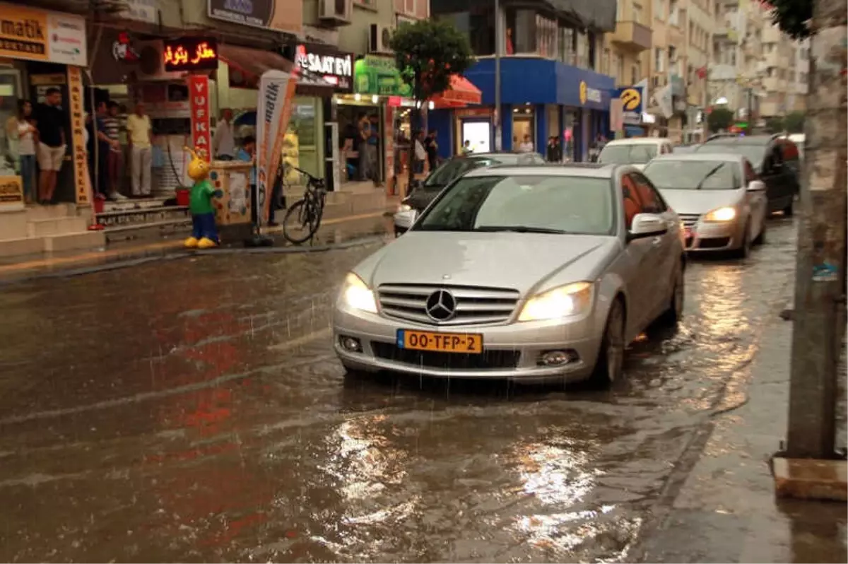 Yalova Sokakları 5 Dakikada Göle Döndü