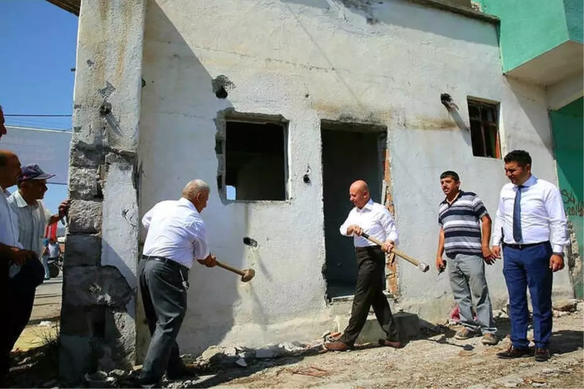 Yunus Emre Mahallesinde Kentsel Dönüşüm Çalışmaları Başlıyor