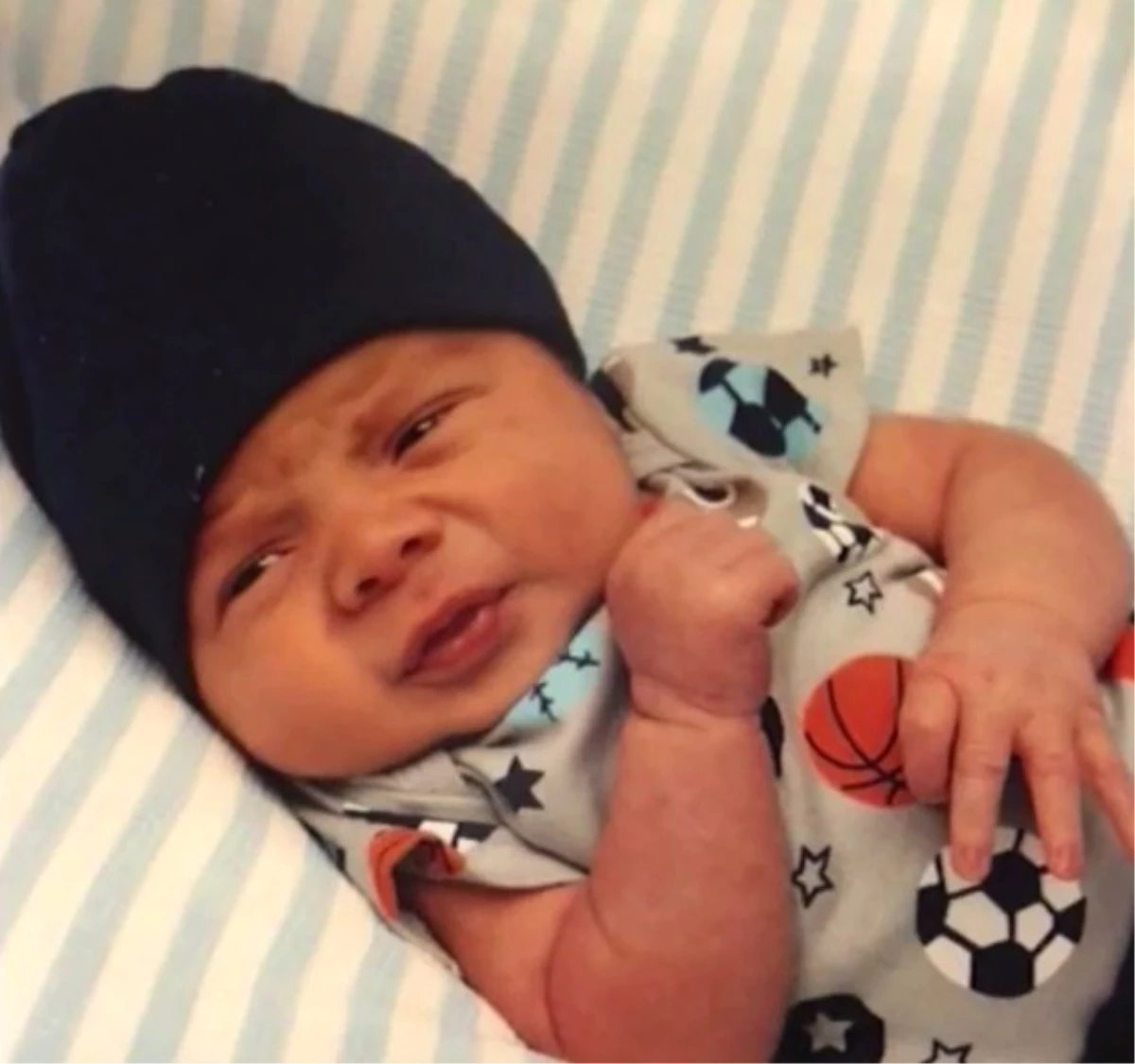 Arabada Unutulan Üç Aylık Bebek Sıcaktan Öldü