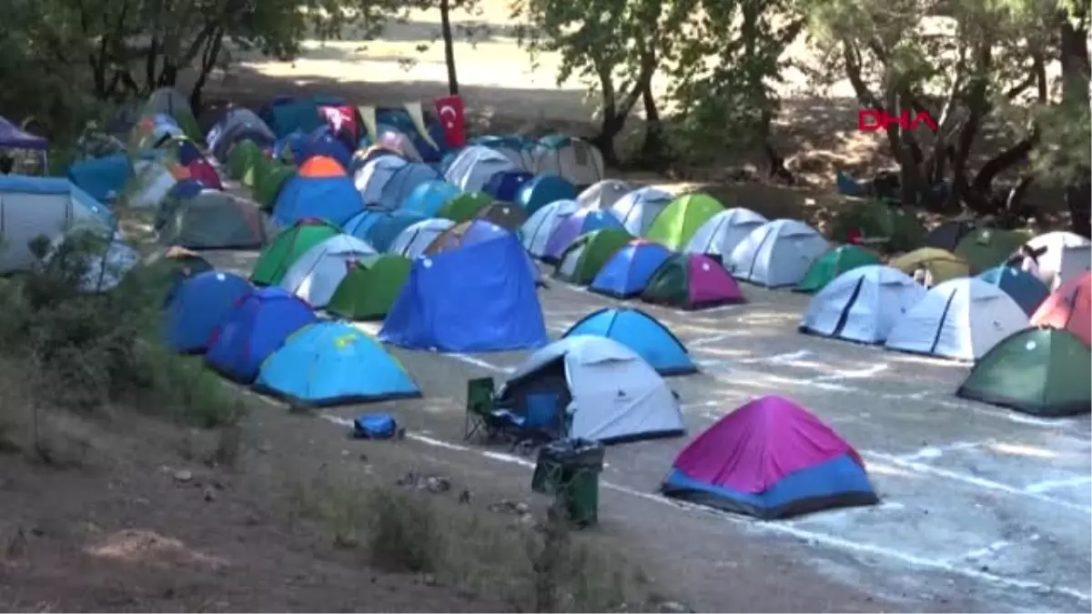 İzmir \'Uyku Festivali\'nde, Teknoloji Uykuya Yatırıldı