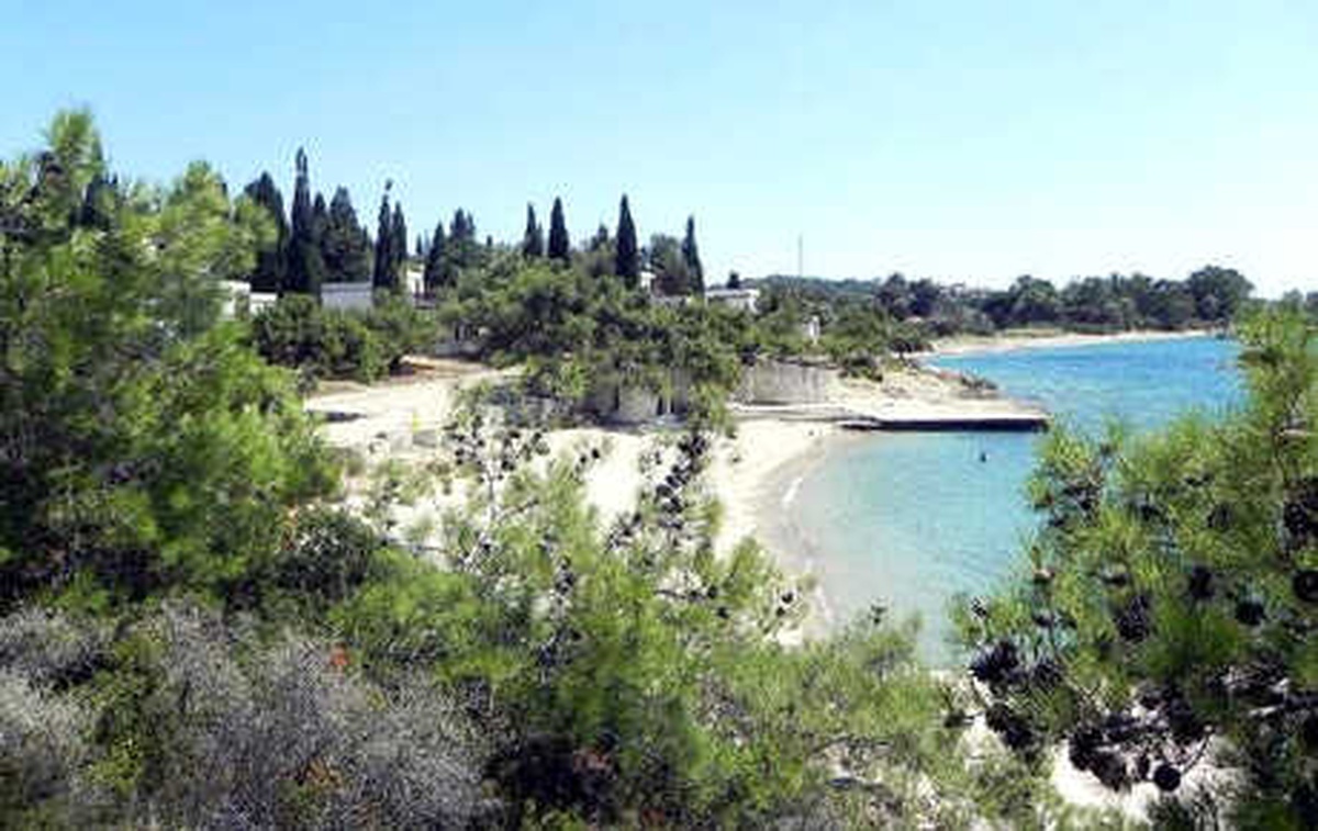 Özelleştirilecek Foça Tatil Köyü\'ne 3 Talip