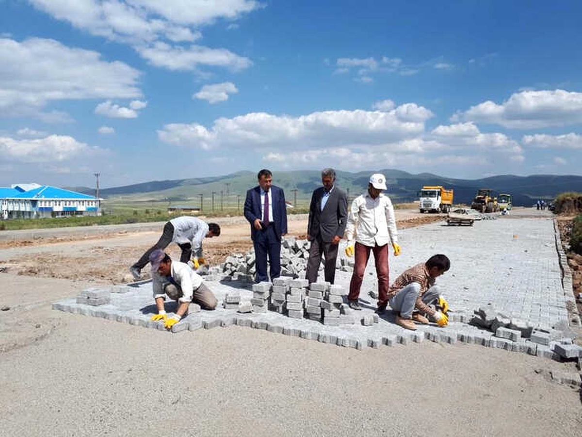 Sarıkamış Belediyesi Oteller Bölgesinin Çevre Düzenlemesini Yapıyor