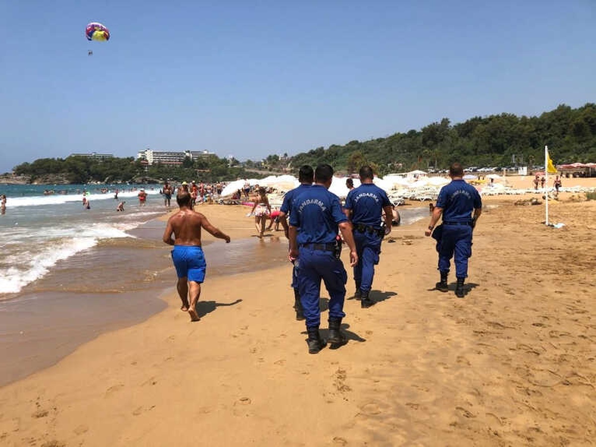 Alanya\'da Jandarmanın Kayıp Çocuk Seferberliği