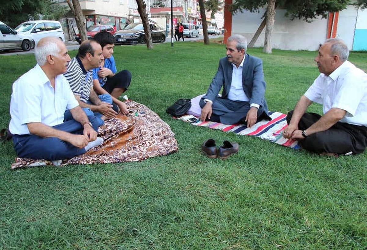 Demirkol Haftasonu Vatandaşlarla Birlikte Geçirdi