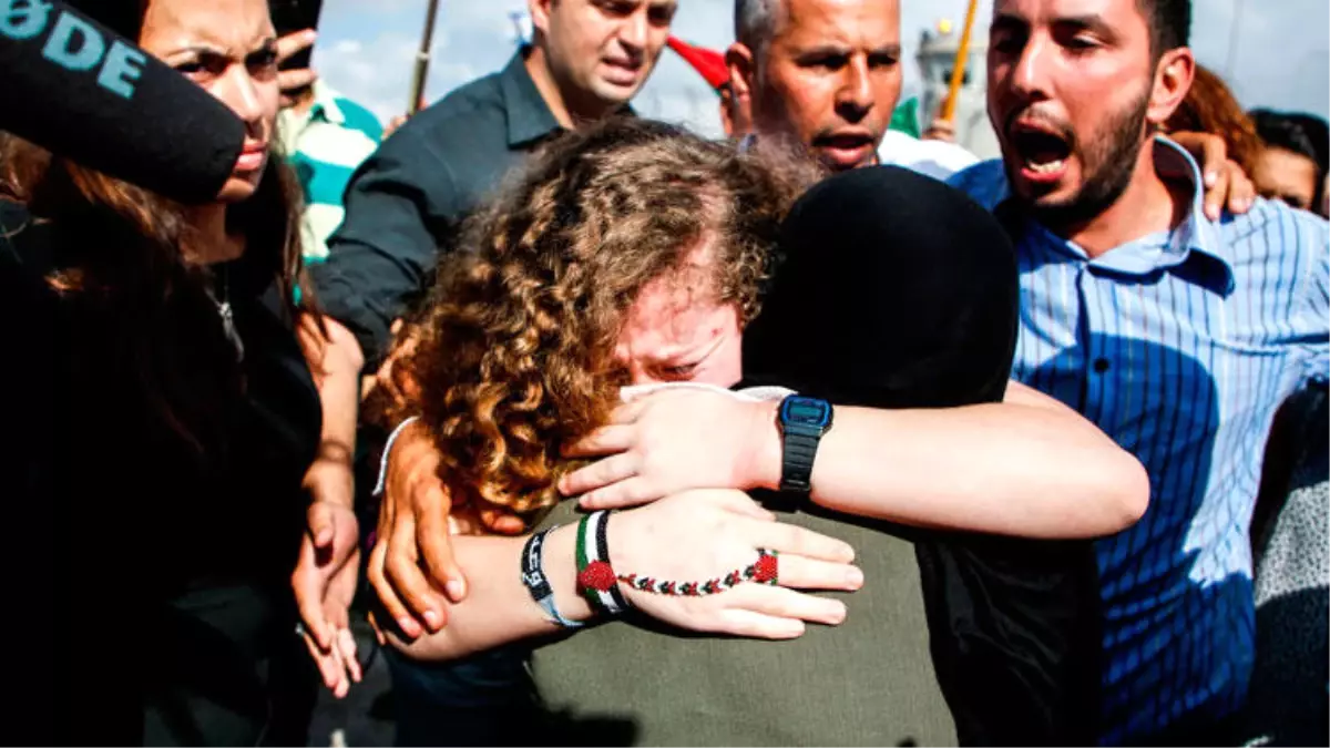 \'Cesur Kız\' Ahed Tamimi, 8 Ay Sonra Serbest Kaldı